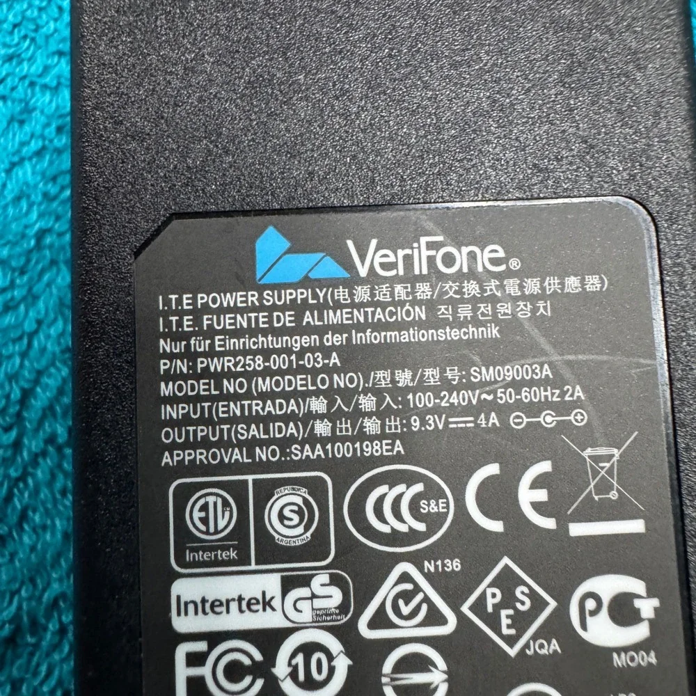 VeriFone AC Adapter SM09003A PWR258-001-03-A‎ 9.3V 4A Power Supply Cord